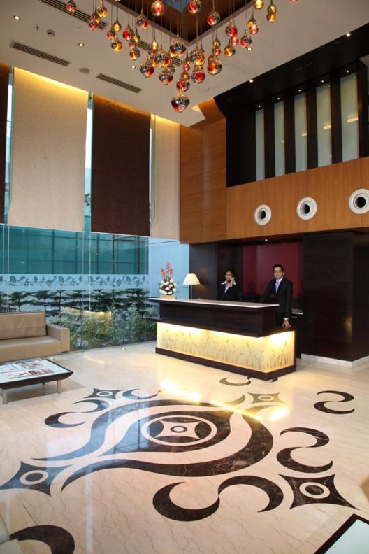 Treehouse Queens Pearl Ґурґаон Екстер'єр фото